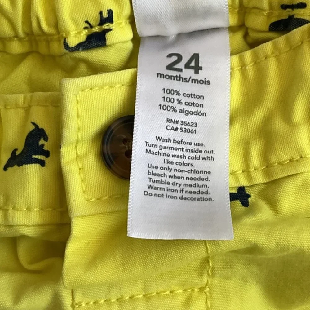 DINOSAUR & VEHICLE FLAT FRONT SHORTS LIKE NEW